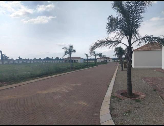 LAND FOR SALE IN KLIPPOORTJIE